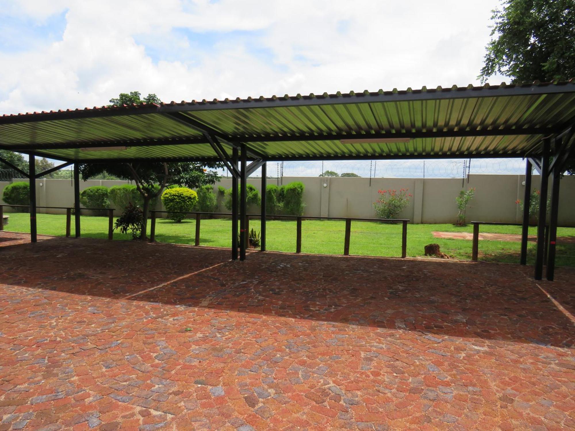 Riverview Inn Malalane Bagian luar foto